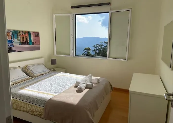 The Hideaway Retreat