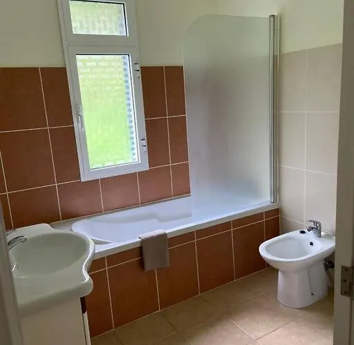 The Hideaway Retreat